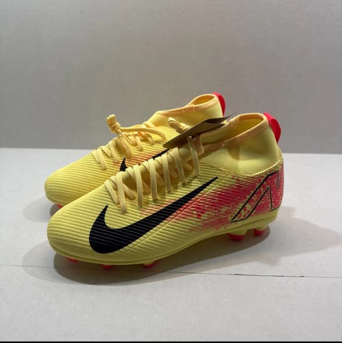 Yellow Kids 5.5Y (Big Kids / Youth) Nike Superfly Cleats (New)