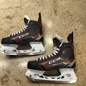 (Lightly used) CCM JetSpeed FT390 Skates