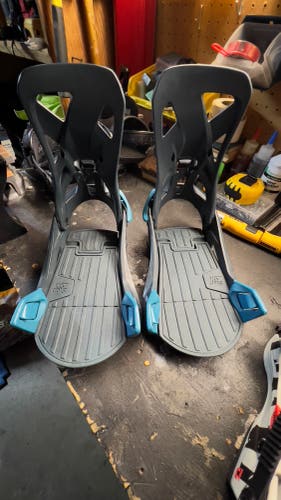 Men's Large Burton Step On Snowboard Bindings All Mountain (Used)