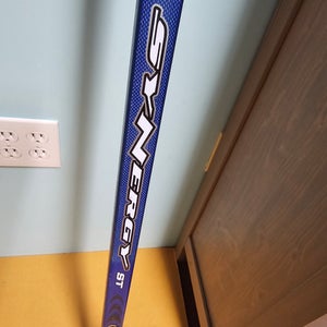 Senior Easton Synergy ST Left Hand Hockey Stick P88