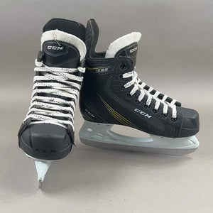 CCM 1052 Size 3 Junior Hockey Skates