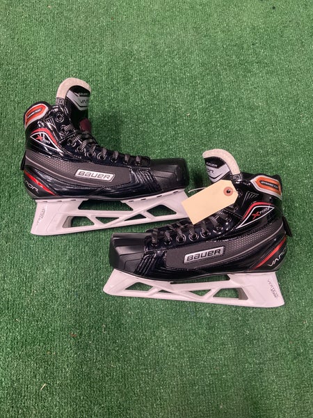 Senior Bauer Vapor X700 Hockey Goalie Skates Extra Wide Width 9.5 (Used)