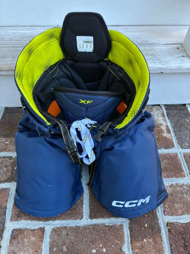 Junior Large CCM Tacks XF Hockey Pants (Used)