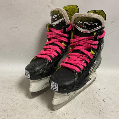 Used Bauer VAPOR X4 Junior Hockey Skate Junior 03 11855-S000193897