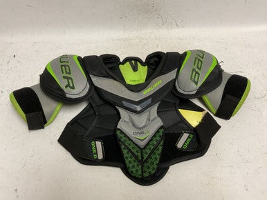 Used Bauer SUPREME ONE.6 Junior Shoulder Pads SM 11855-S000193892