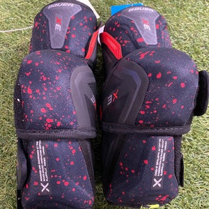 Intermediate Medium Bauer Vapor 3x Elbow Pads (New)