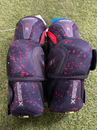 Intermediate Medium Bauer Vapor 3x Elbow Pads (New)