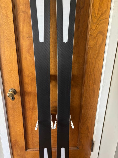 Atomic Vantage 97 C 188cm with Adjustable Atomic Warden 13 MNC