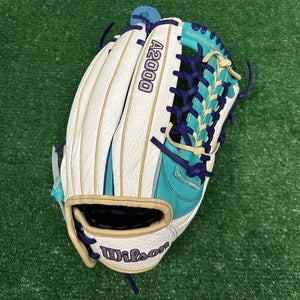 Wilson A2000 12.5" T125 Fastpitch Softball Outfield Glove - Teal Purple White