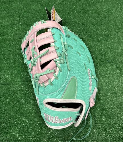 Wilson A2000 12.5" First Base Mitt Fastpitch Softball FP1620 - Left Handed