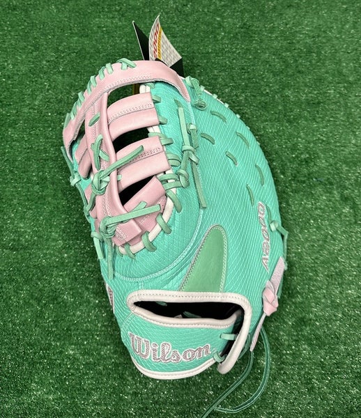 Wilson A2000 12.5" First Base Mitt Fastpitch Softball FP1620 - Left Handed