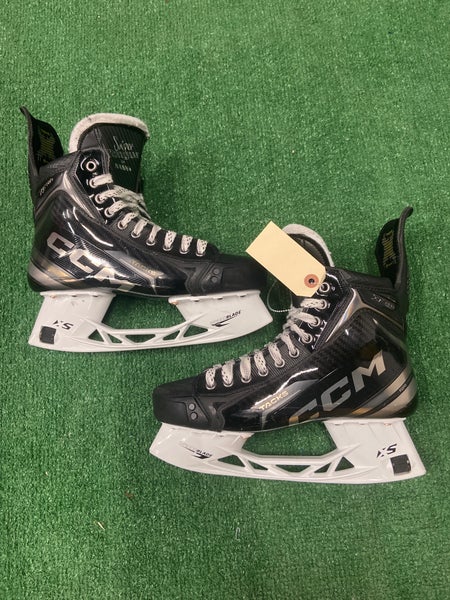 Senior CCM Tacks XF Pro Hockey Skates Regular Width 8.5 (Used)