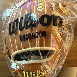 2025 Infield RH Wilson A2000 Baseball Glove 11.5" (New)