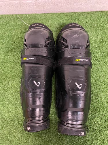 Intermediate Bauer Supreme M5 Pro Shin Pads 14" (Used)