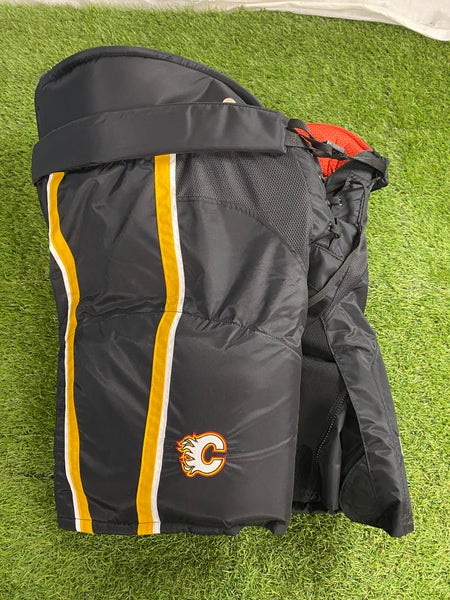 Calgary Flames CCM HP45X Hockey Pants Pro Stock | Senior XL