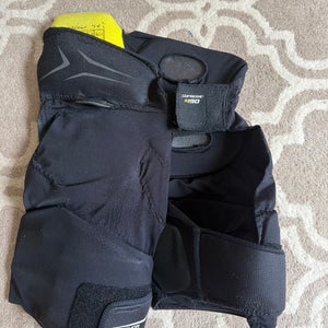 Junior Small Bauer Supreme S190 Girdle (Used)