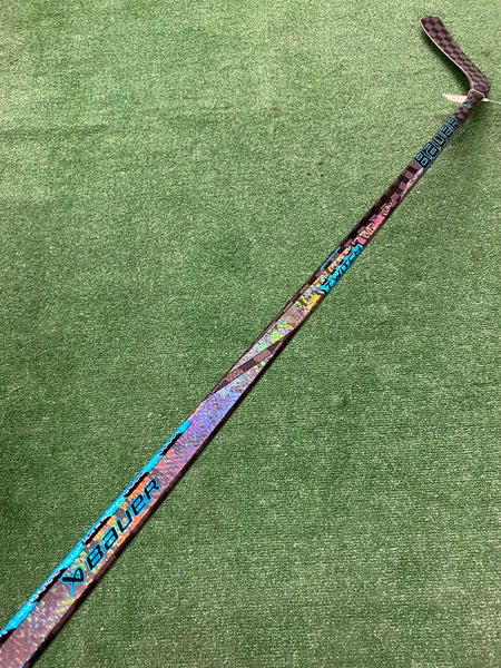 Senior Bauer Ag5nt (Dressed as Twitch) Hockey Stick Left Hand Mid Pattern P. Kane Pro Stock (New)