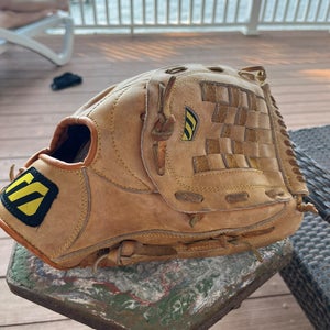 Mizuno Franchise RH Baseball Glove 12.5" (Used)