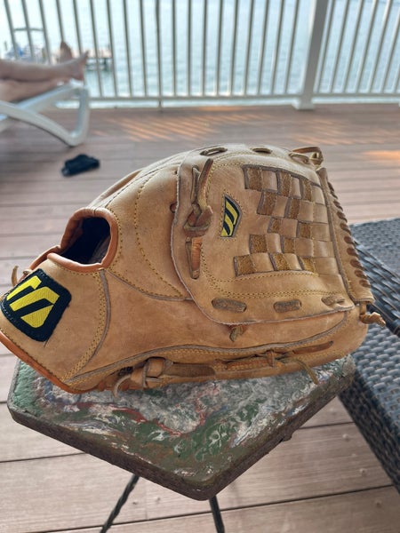 Mizuno Franchise RH Baseball Glove 12.5" (Used)