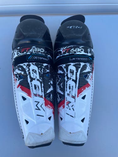 CCM JetSpeed FT680 Pro Stock 15” Hockey Shin Pads 5204