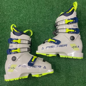 New Kid's Fischer RC4 50 JR Ski Boots | Mondo 21 & 21.5