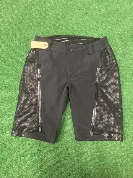 New SYNC Training Shorts | Men's Medium