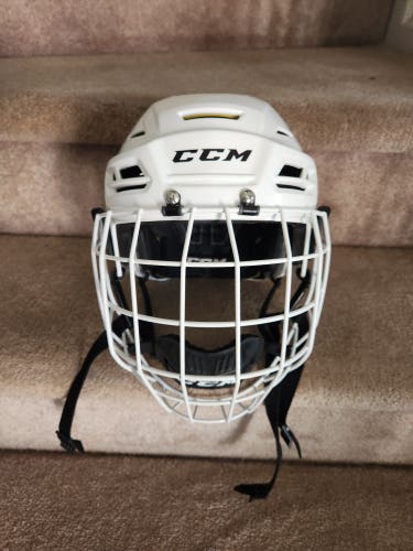 Large CCM Tacks 310 Helmet