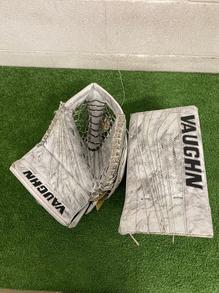 Vaughn Ventus SLR Goalie Gloves & Blockers | Intermediate Regular