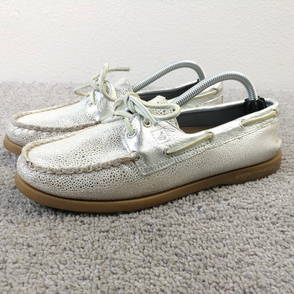 Sperry Top Sider 2 Eye Boat Shoe Womens Size 7.5 Loafers Silver Lace Up