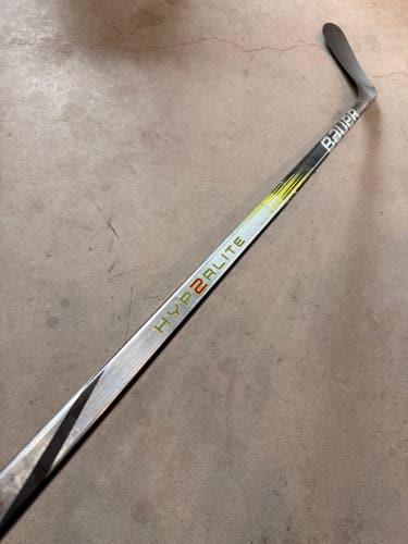 P92 87 Flex Senior Bauer Vapor Hyperlite 2 Left Hand Hockey Stick Pro Stock (USED)