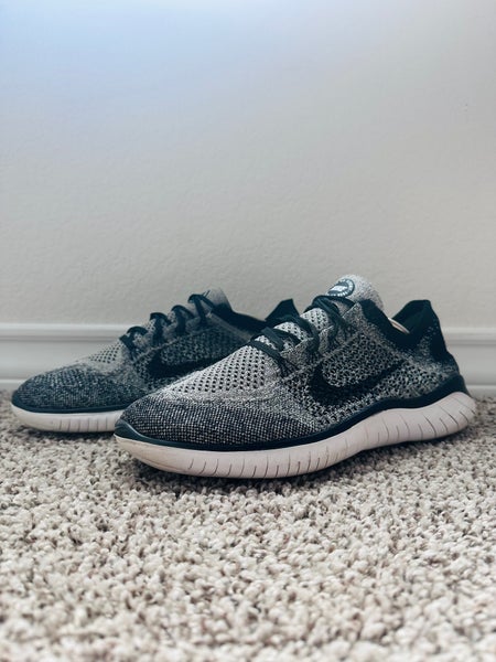 Black Men's Size M 11.0 (W 12.0) Adult Nike Free Run Shoes (Used)