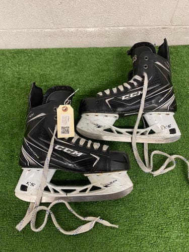 Senior CCM RibCor 70K Hockey Skates Regular Width Pro Stock 8.5 (Used)