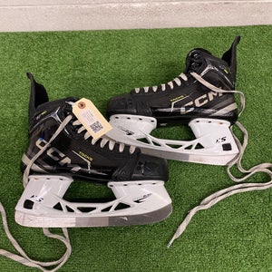 Senior CCM Tacks XF 90 Hockey Skates Regular Width 7.5 (Used)