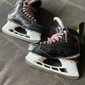 2016 Bauer Supreme S180 Hockey Skates Regular Width Size 5.5 (Used)