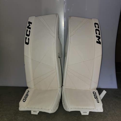 32+1" CCM Axis 2.9 Goalie Leg Pads (New)