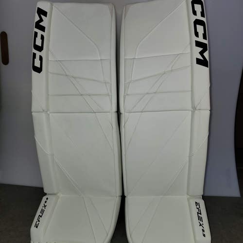 34+2" CCM Eflex 6.9 Goalie Leg Pads (New)
