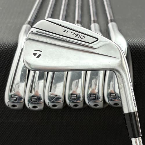 TAYLORMADE P790 2019 IRON SET 4-P