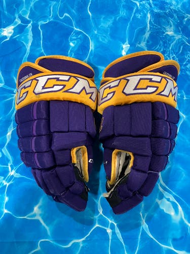 Purple Senior CCM HG4PC Gloves 14" (Used)