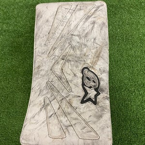 White Junior Brian's Netzero Goalie Blocker Regular (Used)