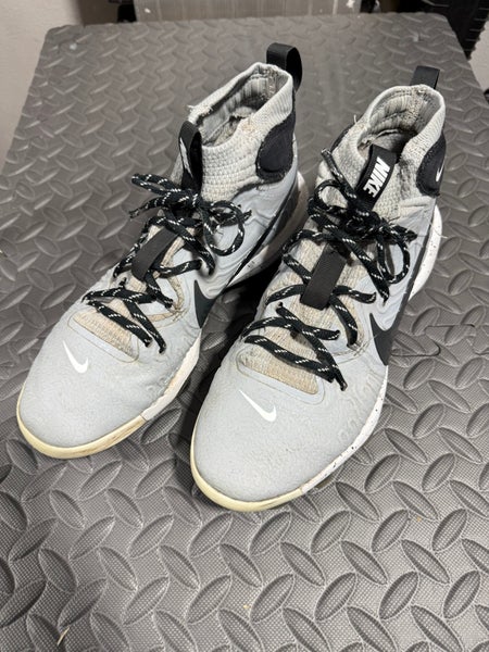 Nike Alpha Huarache NXT High Top Molded Cleats Men’s Size 8 (Used)