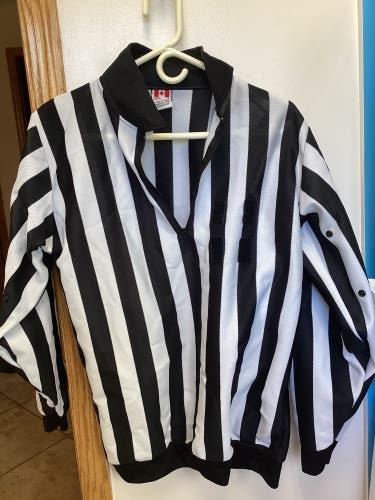 CCM Hockey Referee Shirt (used)
