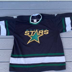 Vintage Dallas Stars Large Adult Unisex Jersey (Used)