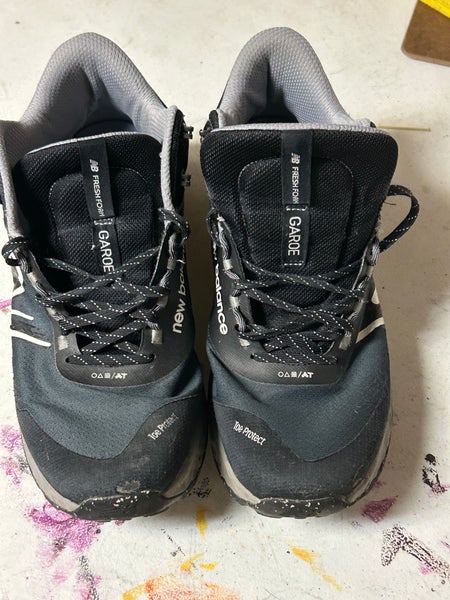 Black Men's Adult Size M 11.5 (W 12.5) New Balance (Used)