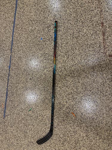 Senior Bauer Twitch Left Hand Hockey Stick P88 (Used)