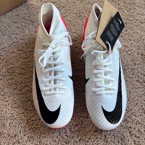 Nike Mercurial Superfly 9 Academy FG/MG Soccer Cleats- White/Red (M 7.5 (W 8.5)- New in Box