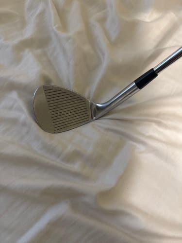 Men's Nike Right Handed Wedge Stiff Flex 60 Degree (Used)