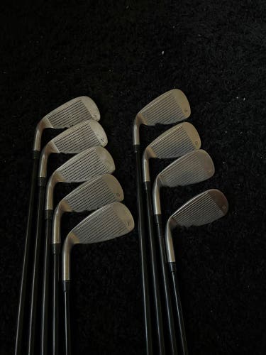 Men's Right Handed Iron Set Regular Flex (9 Clubs) #3 - #9, PW, SW Steel Shaft (Used)