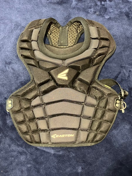 Black Intermediate Easton Mako Catcher's Chest Protector (Used)