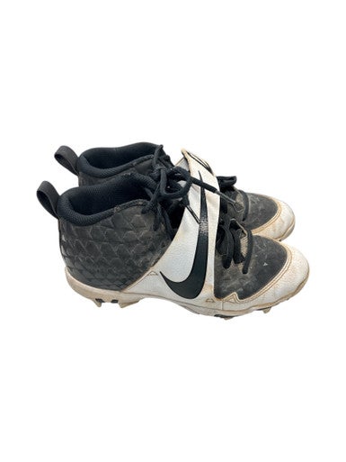 Nike Used Size 5.5 (Women's 6.5) Kid's