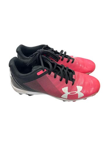 Under Armour (Used) Size M 5.5 (W 6.5) Kid's